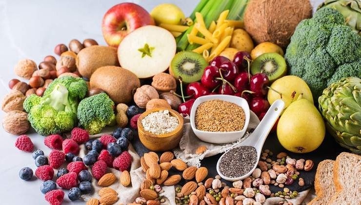 La imagen tiene un atributo ALT vacío; su nombre de archivo es alimentos-saludables-740x420-1.jpg