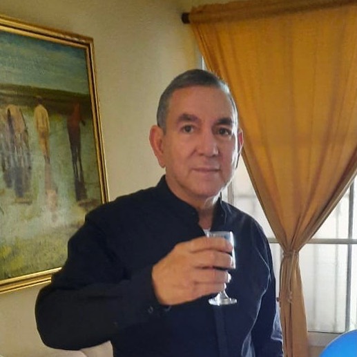 La imagen tiene un atributo ALT vacío; su nombre de archivo es 243872113_10215758388390968_6842300221947458562_n.jpg